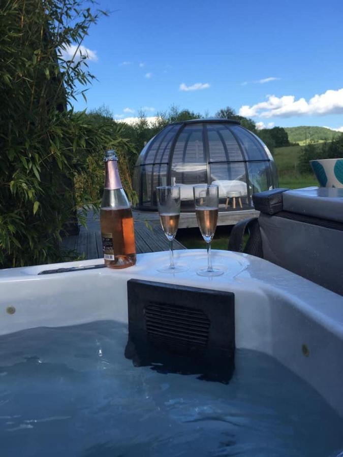 Les Nuits Insolites De La Mothe - Hebergement En Bulle Ou Tiny House Avec Spa Privatif Outremecourt Exterior photo